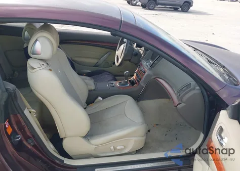 2009 Infiniti G37 z USA, uszkodzony, nr VIN JNKCV66EX9M723976